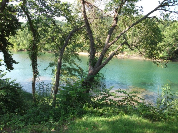 Current river stage at van buren mo